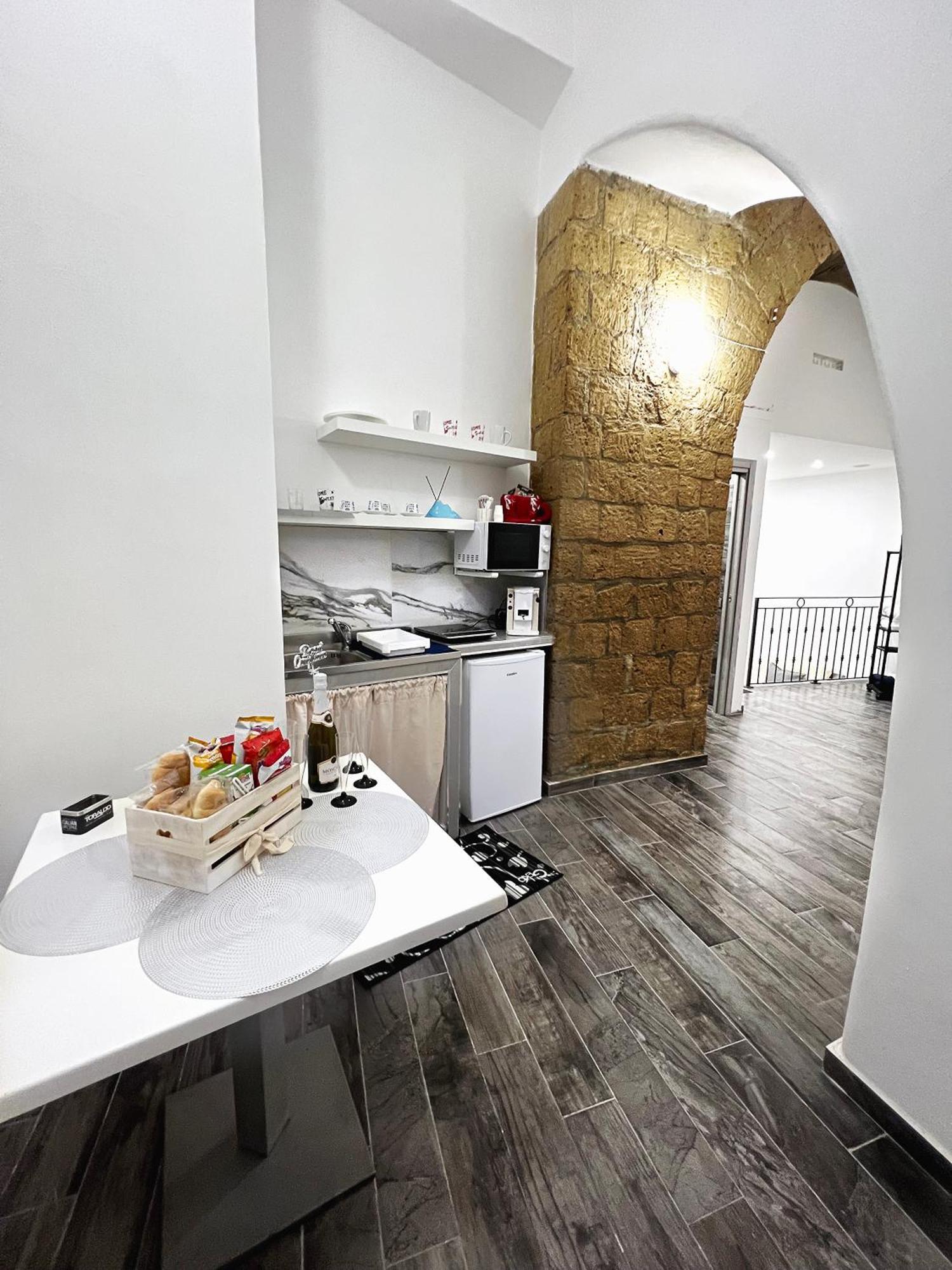 ナポリ Arco Dei Borboni Bed & Breakfast エクステリア 写真