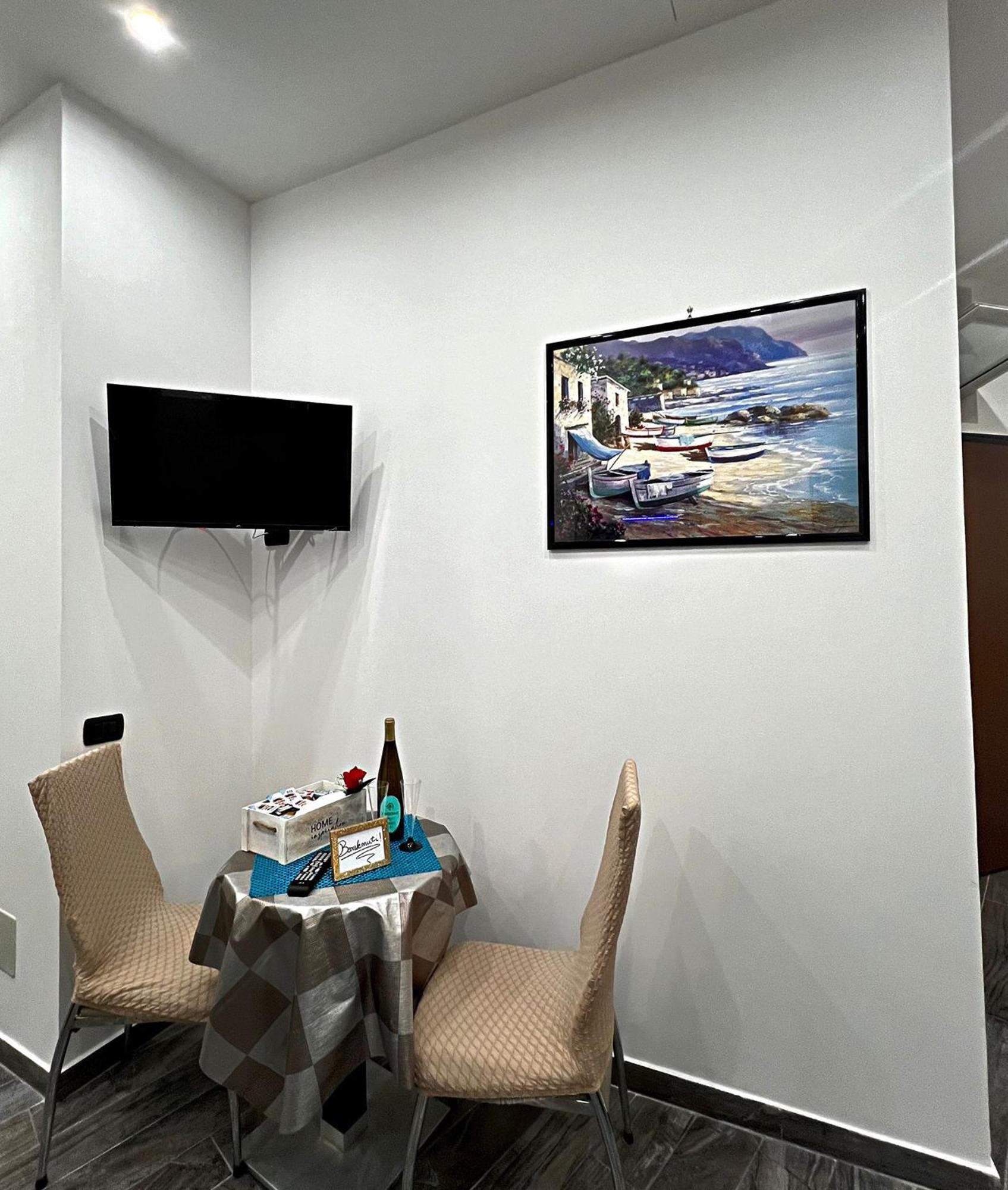ナポリ Arco Dei Borboni Bed & Breakfast エクステリア 写真